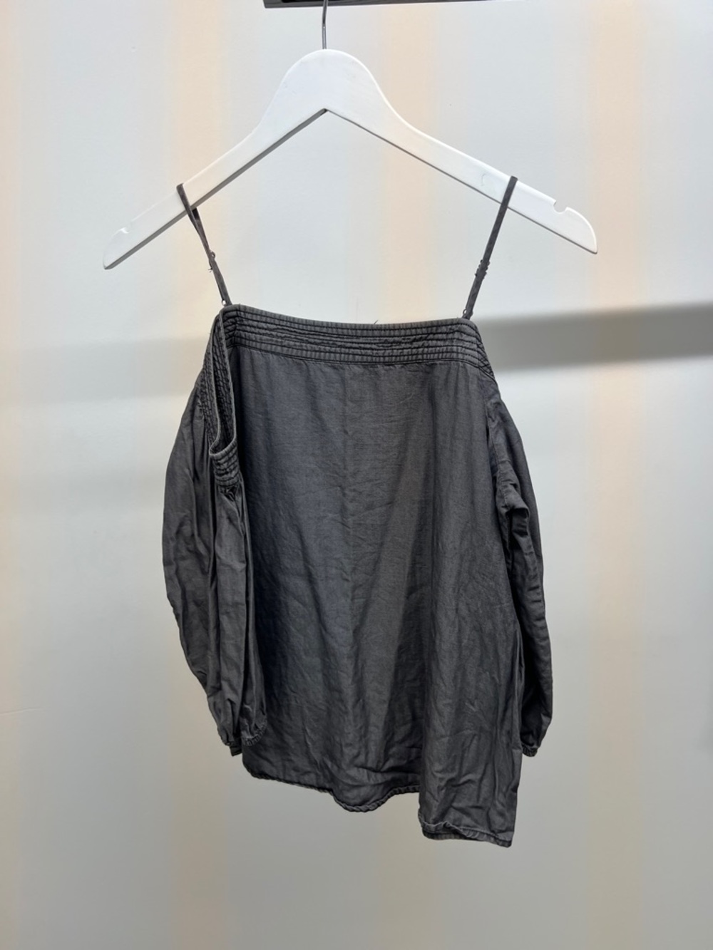 Grey Off-Shoulder Blouse with Adjustable Straps - Picture 6 of 6